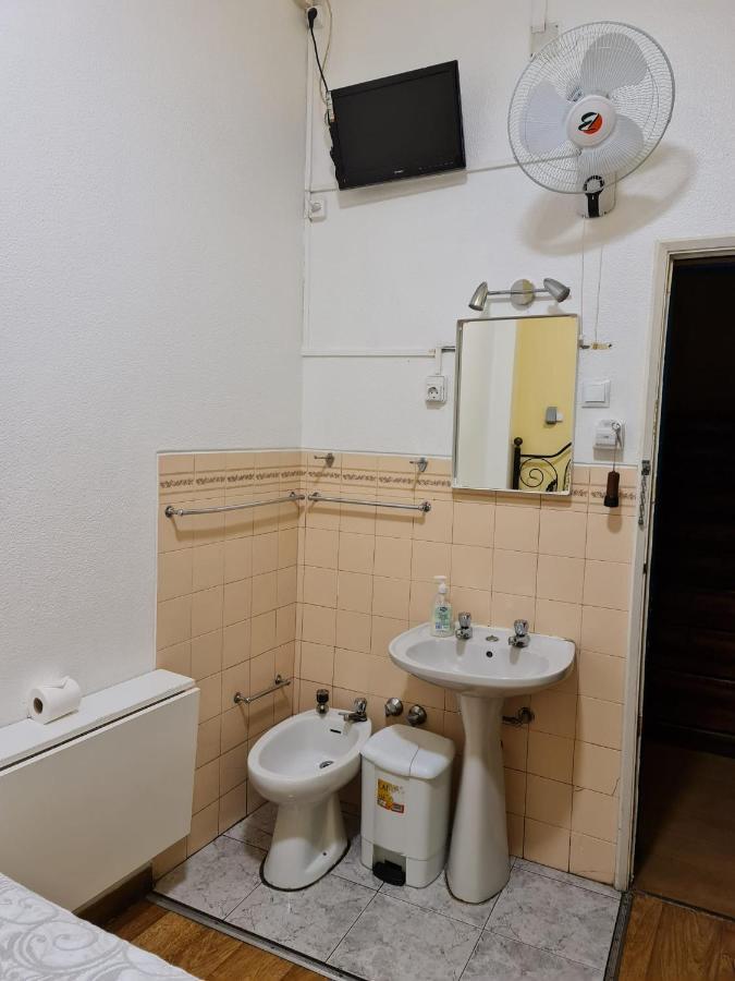 Pensao Residencial Flor Dos Cavaleiros Lizbona