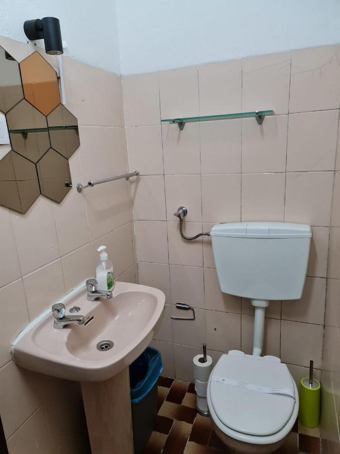 Pensjonat Pensao Residencial Flor Dos Cavaleiros 2*